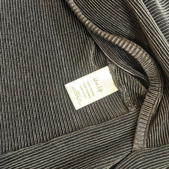 Blue Life Black Toe Top Crop Komodo size xs - Picture 4 of 9